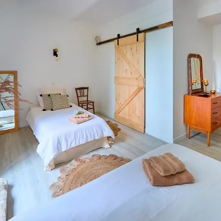 Konukevi La Maison D'annie 3*